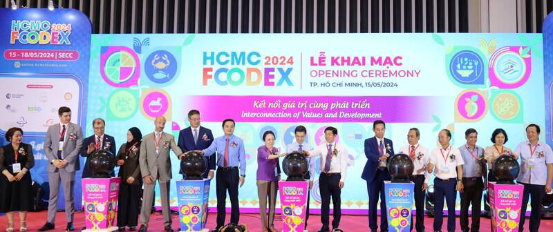 Hơn 400 doanh nghiệp tham gia chương trình triển lãm HCMC FOODEX 2024